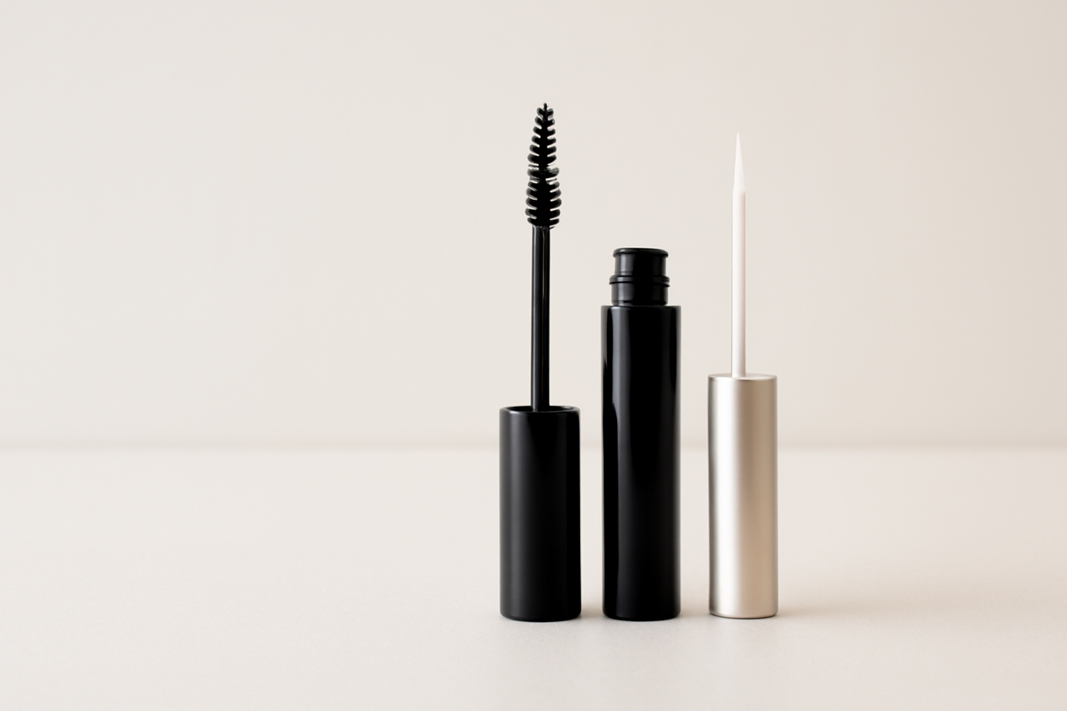 layering mascara with serum: Lash serum before or after mascara: which order works?